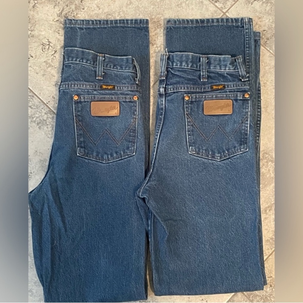 2 Pairs Wrangler Jeans 32x36